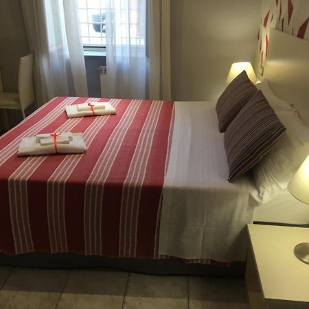Campanile Suites-Alloggio Turistico Roma Esterno foto
